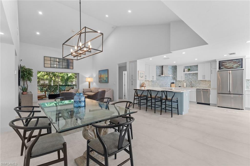 6855 San Marino Dr #201 B, Naples, FL 34108 photo