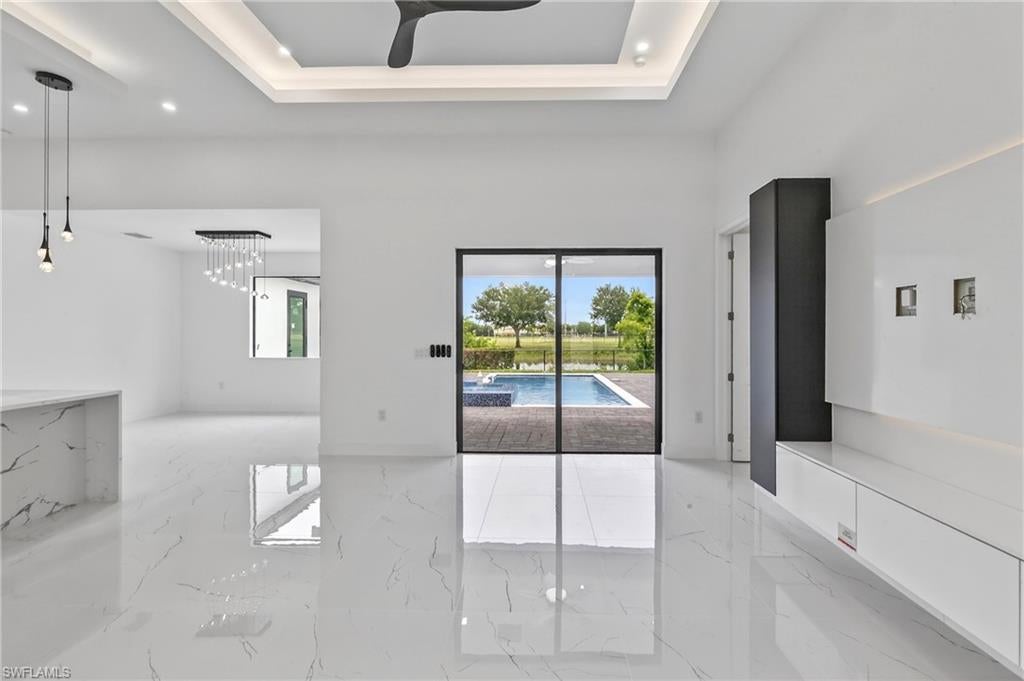 330 SW 26 Pl, Cape Coral, FL 33991 photo