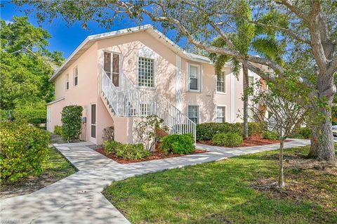 Condominium in BONITA SPRINGS FL 26735 Little John CT #25.jpg