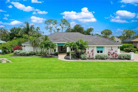 Single Family Residence in FORT MYERS FL 15721 Lockmaben AVE.jpg
