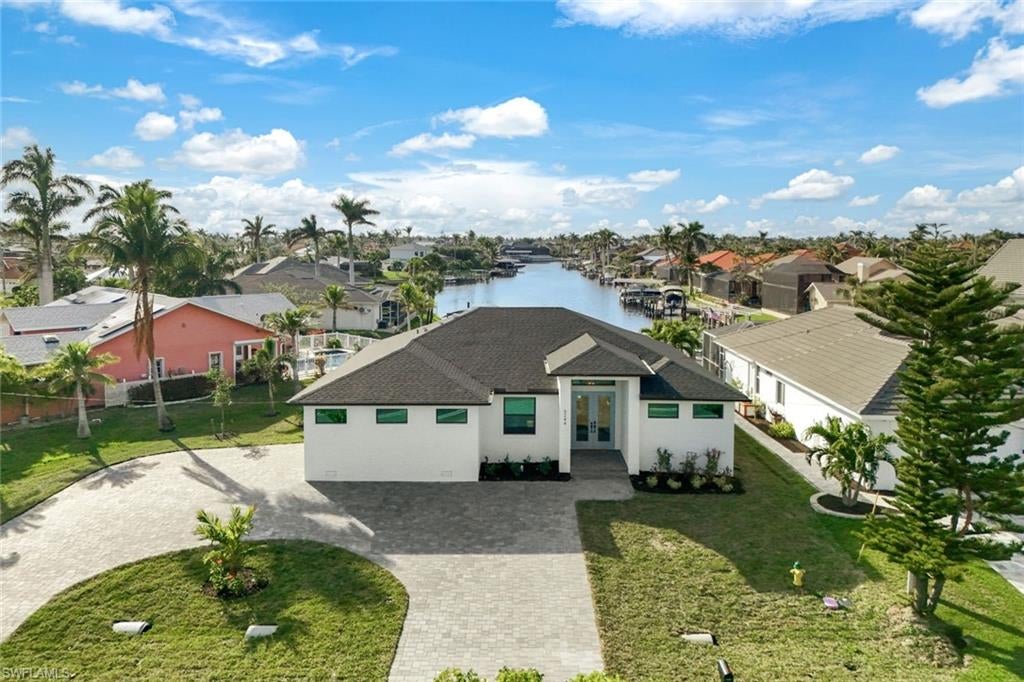 5244 Agualinda Blvd, Cape Coral, FL 33914 photo