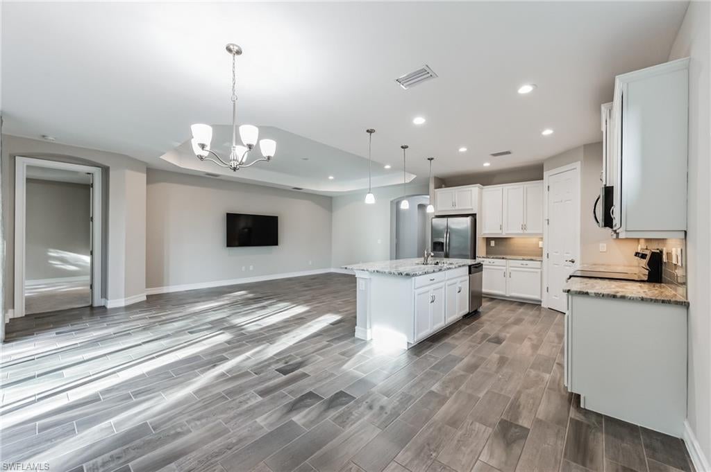 16246 Aberdeen Way, Naples, FL 34110 photo