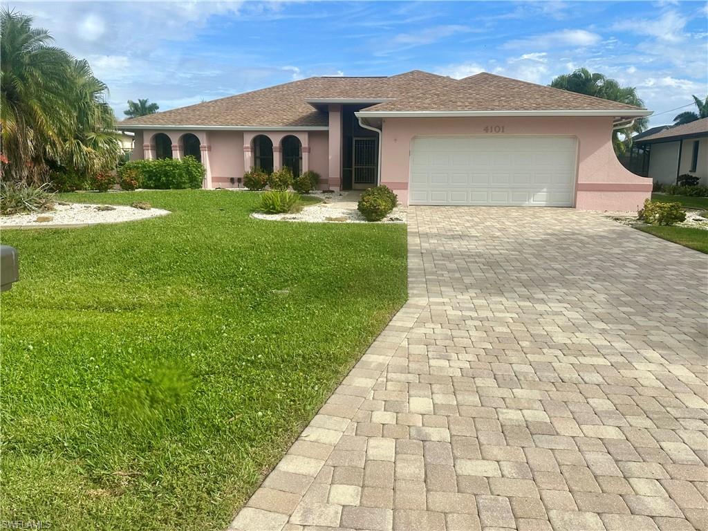 4101 28 Pl, Cape Coral, FL 33914