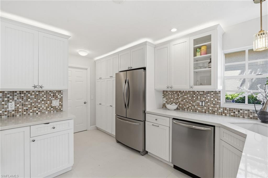 120 Napa Ridge Way, Naples, FL 34119 photo