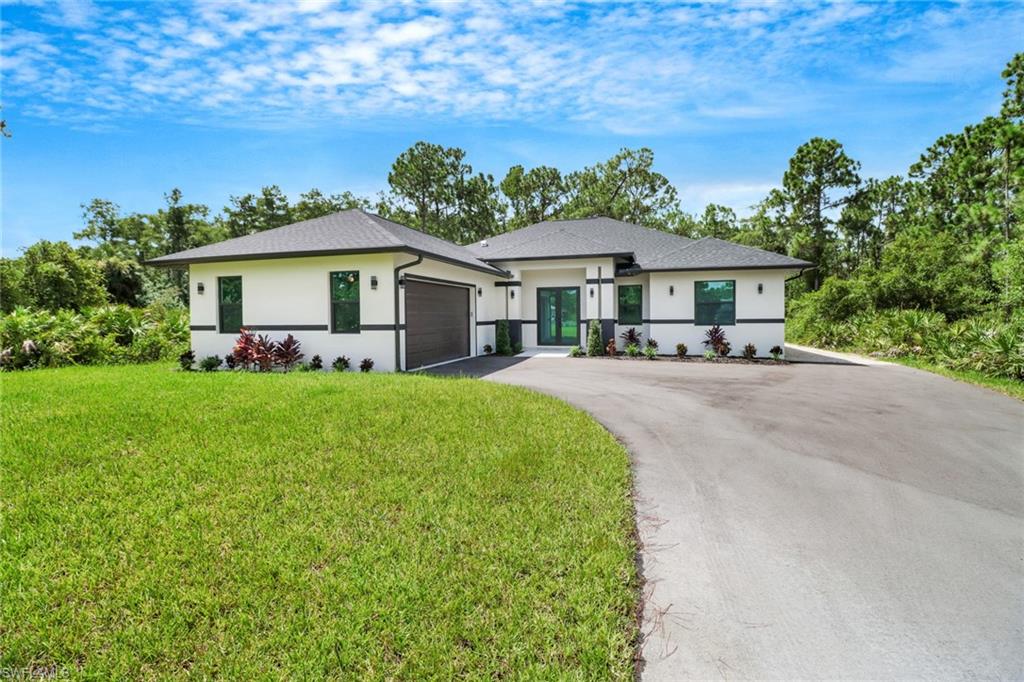 3520 27 Ave, Naples, FL 34120