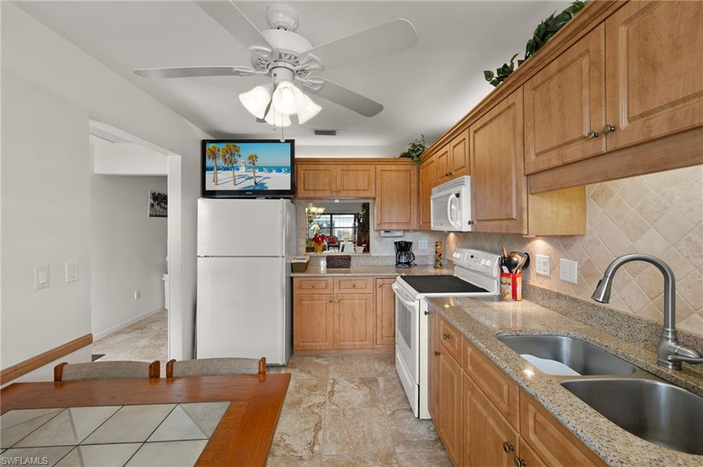 1279 Hazeltine Dr, Fort Myers, FL 33919 photo