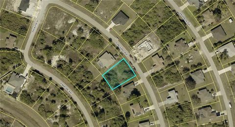  in LEHIGH ACRES FL 334 Pinehurst AVE.jpg