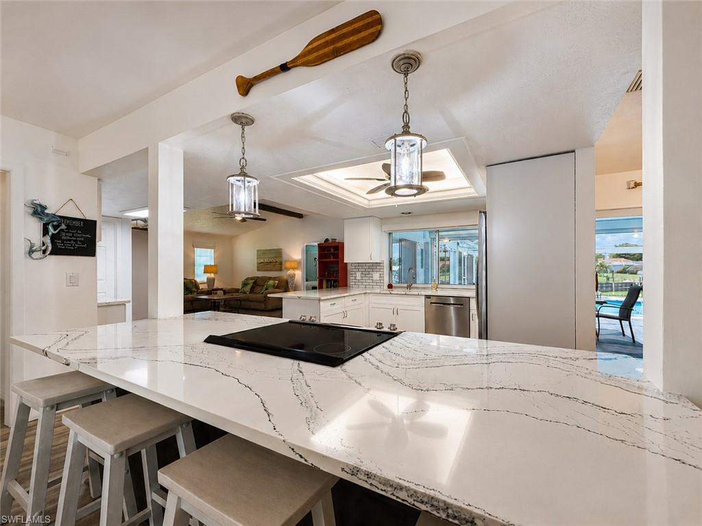 3714 SE 12 Ct, Cape Coral, FL 33904 photo