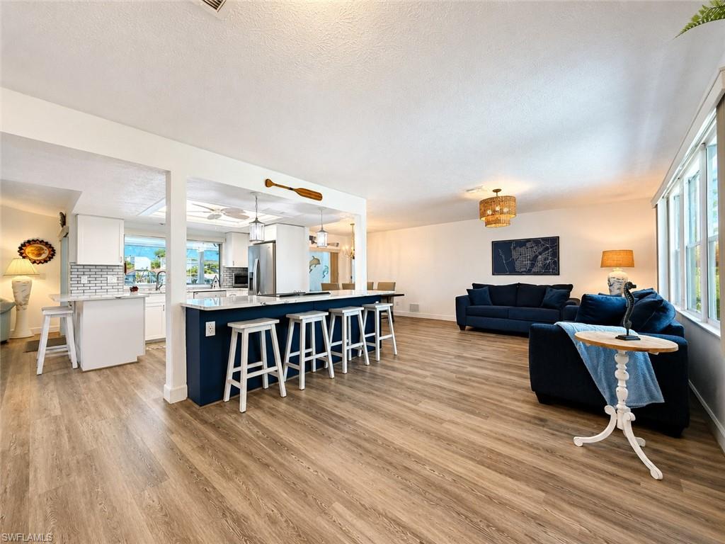 3714 SE 12 Ct, Cape Coral, FL 33904 photo