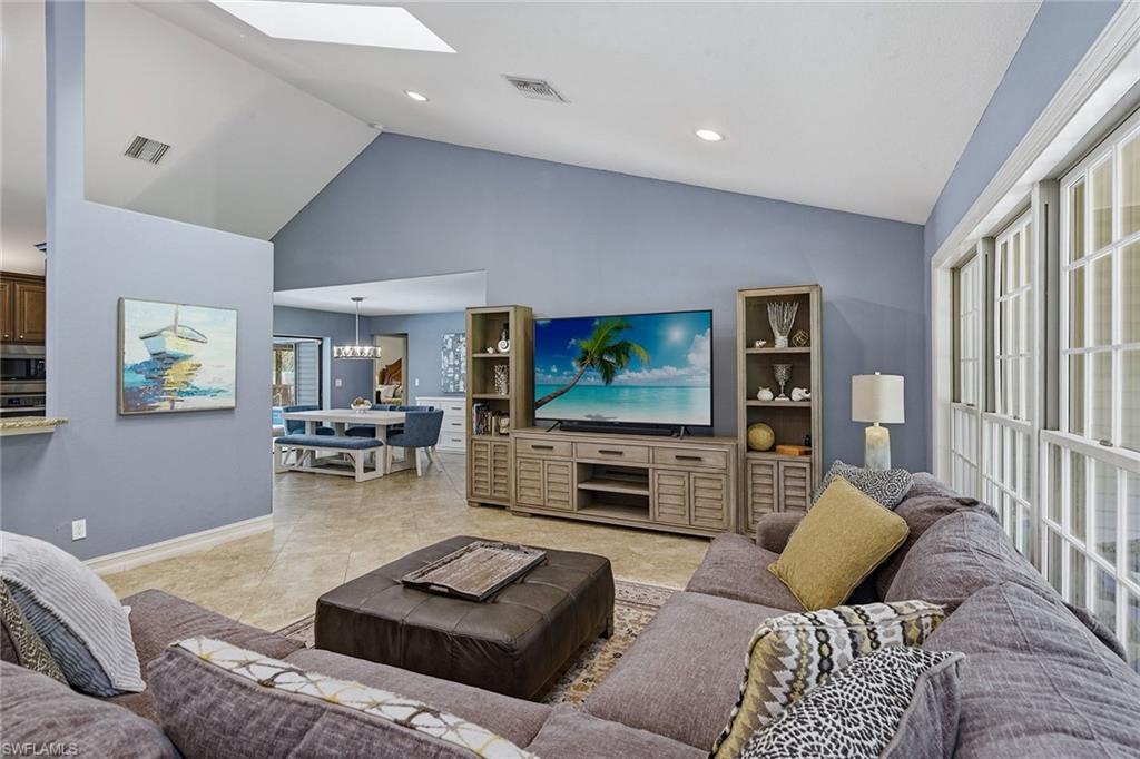 3731 5 Ave, Naples, FL 34120 photo