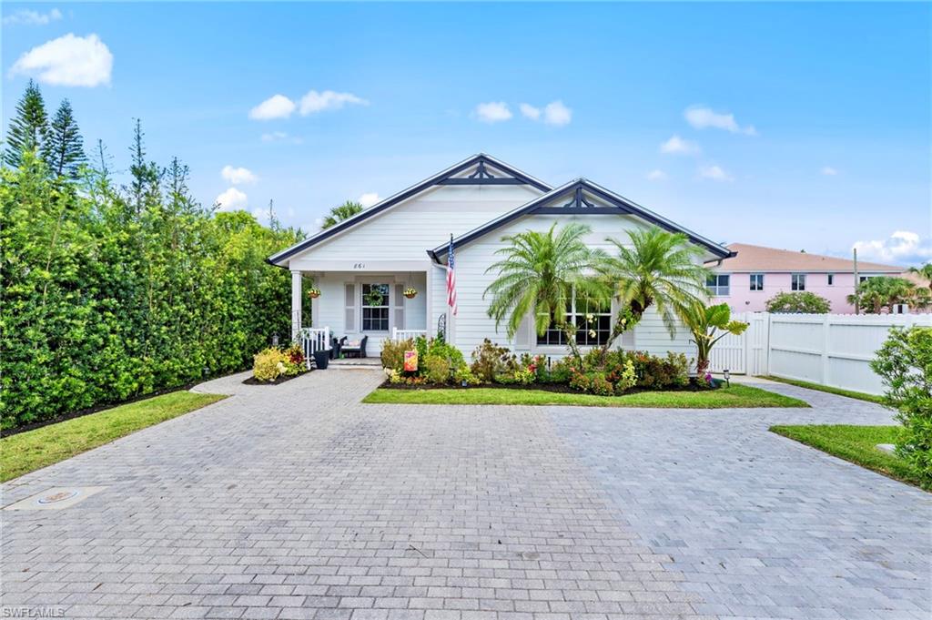 861 97 Ave, Naples, FL 34108 photo