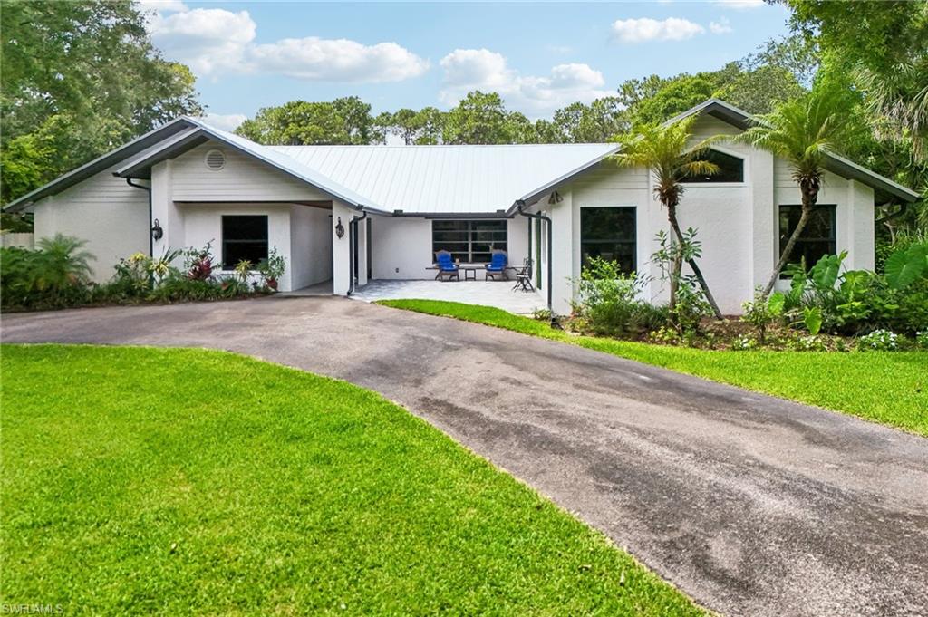 4980 Tamarind Ridge Dr, Naples, FL 34119 photo