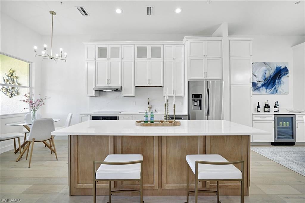 630 Lalique Cir, Naples, FL 34119