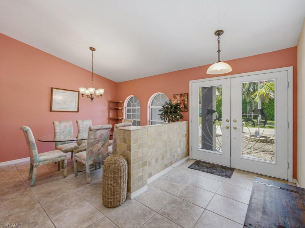 211 S Bahama Ave, Marco Island, FL 34145 photo