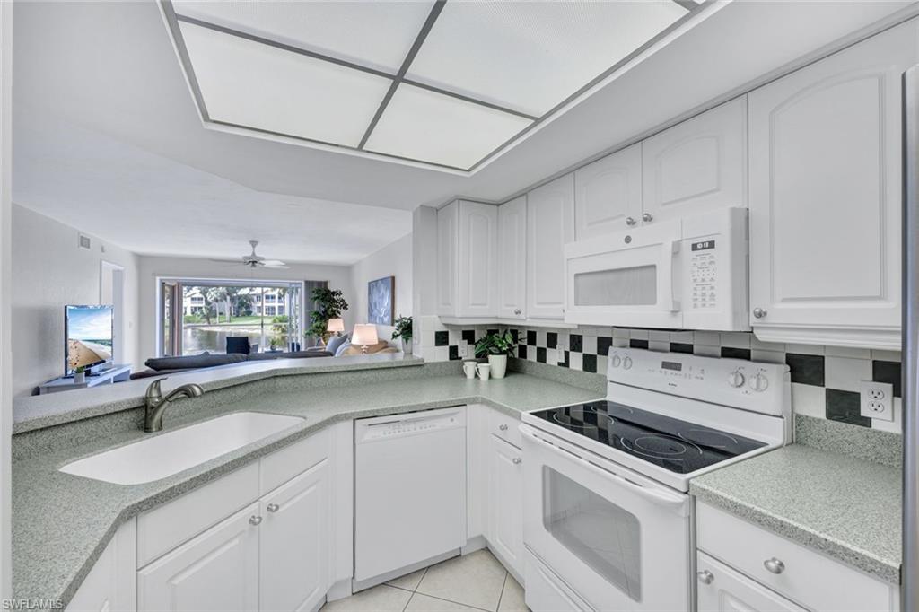 774 Wiggins Lake Dr #101, Naples, FL 34110 photo