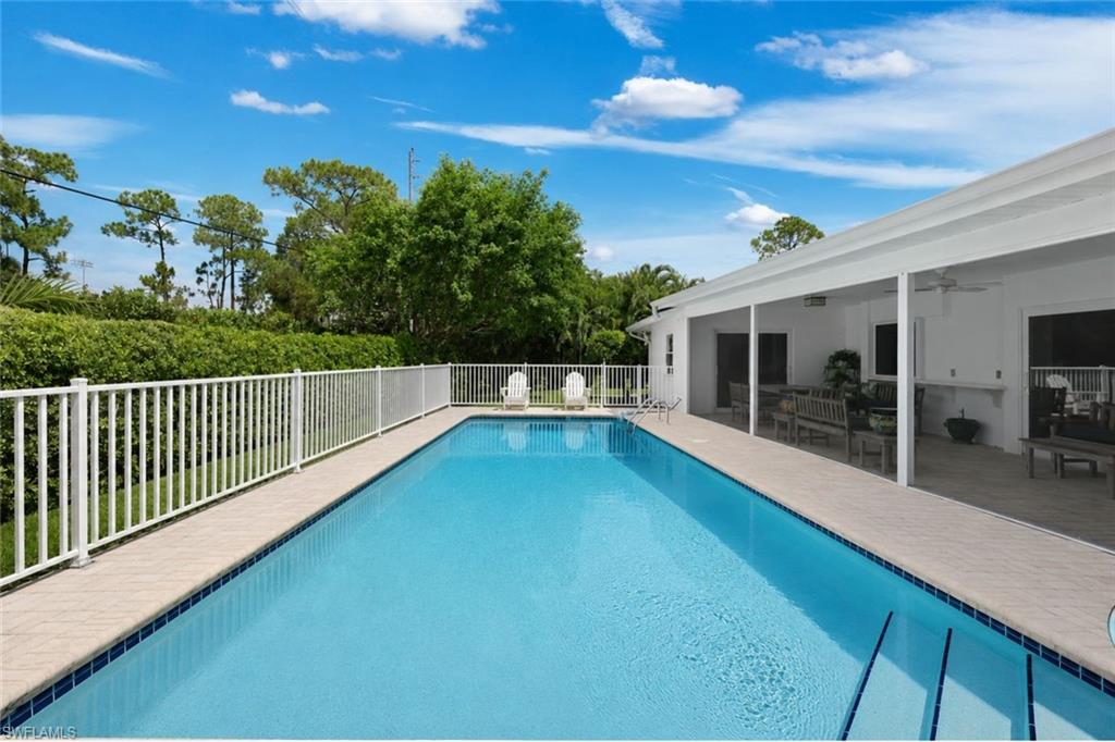 1839 Imperial Golf Cote Blvd, Naples, FL 34110 photo