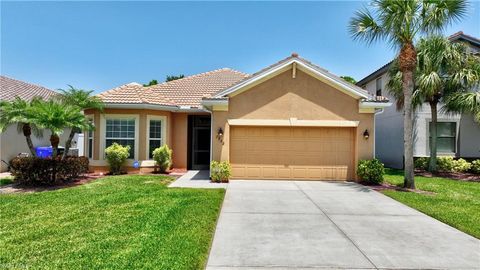 Single Family Residence in FORT MYERS FL 2842 Via Piazza LOOP.jpg