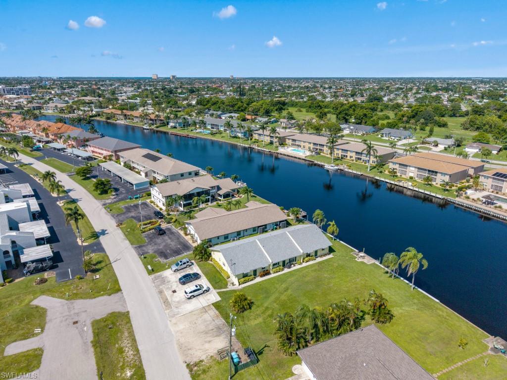 4520 SE 5 Pl, Cape Coral, FL 33904 photo