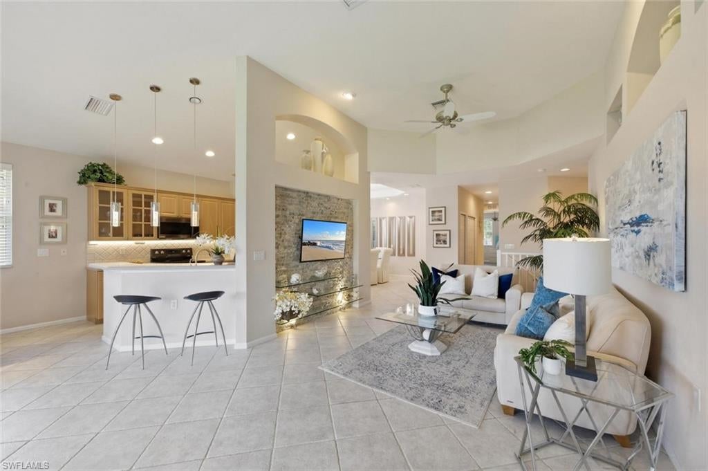 6822 Ascot Dr #202, Naples, FL 34113 photo