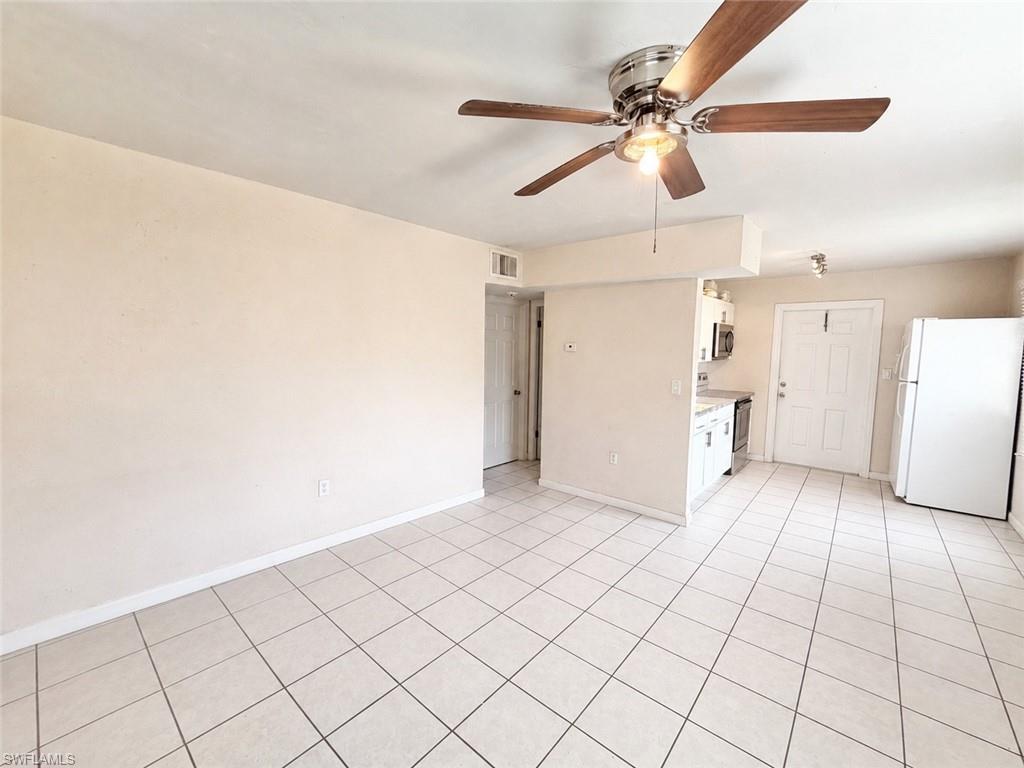2485 Bayside St, Naples, FL 34112 photo