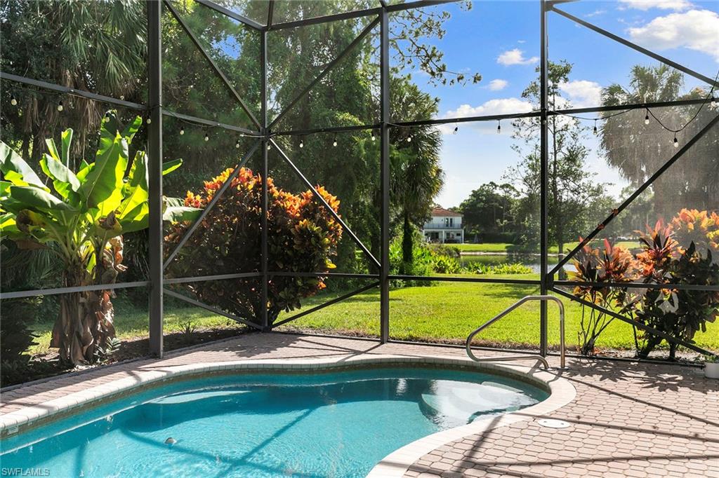 1380 Areca Cv, Naples, FL 34119 photo