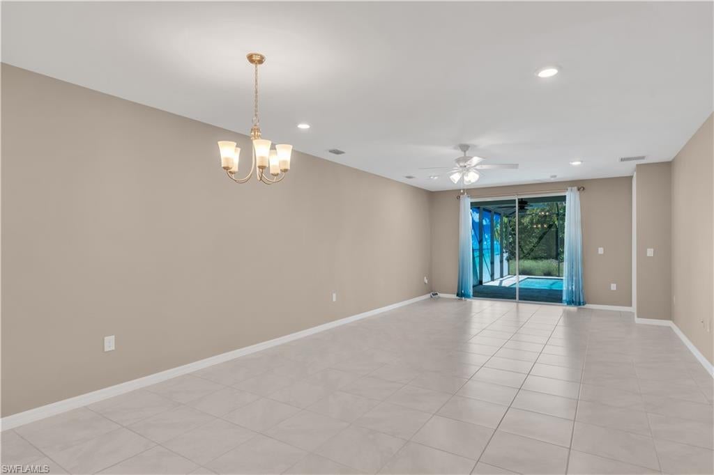 14695 Edgewater Cir, Naples, FL 34114 photo