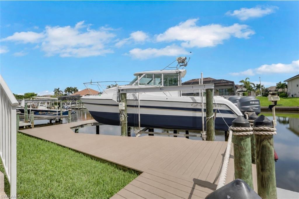 1513 SW 57 St, Cape Coral, FL 33914 photo
