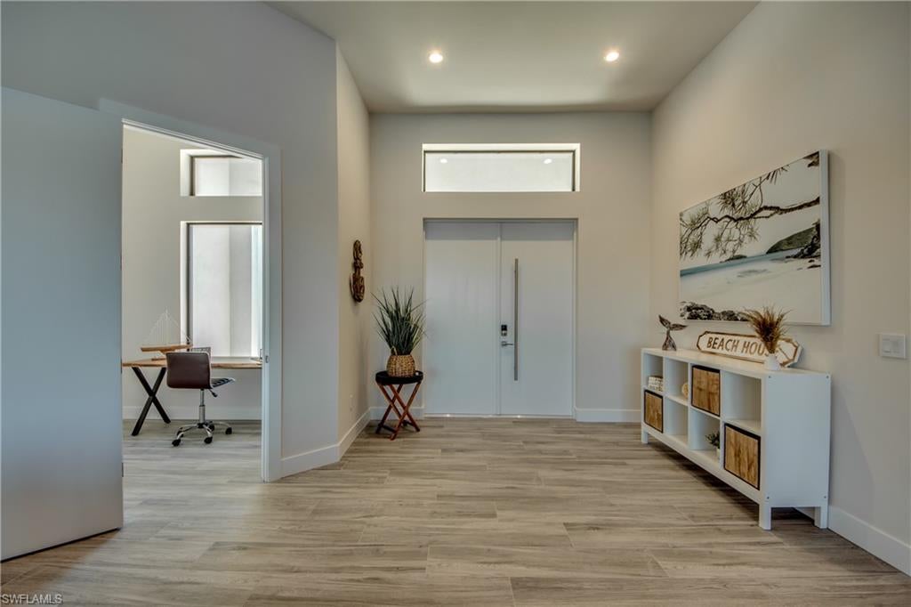 304 NW 13 Ave, Cape Coral, FL 33993 photo