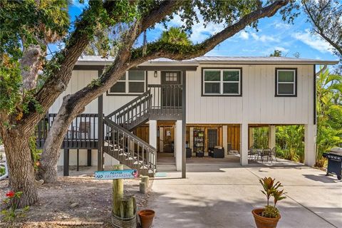 Single Family Residence in FORT MYERS BEACH FL 222 Mango ST.jpg