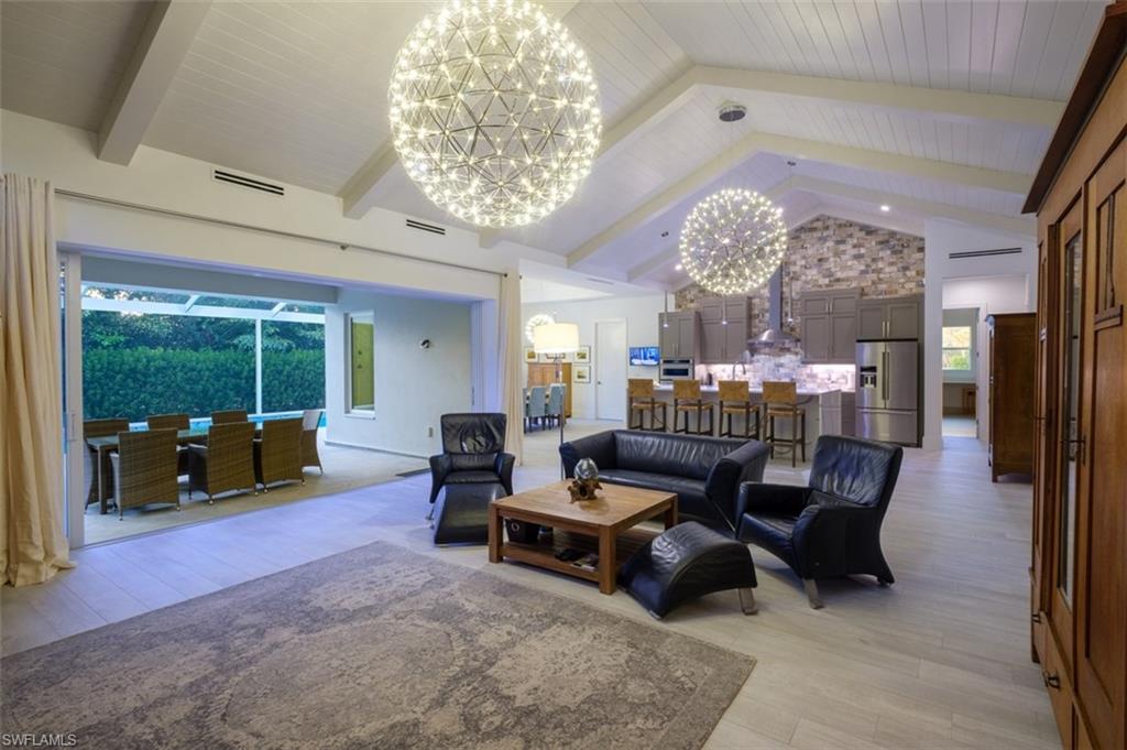 4 Willoughby Dr, Naples, FL 34110 photo