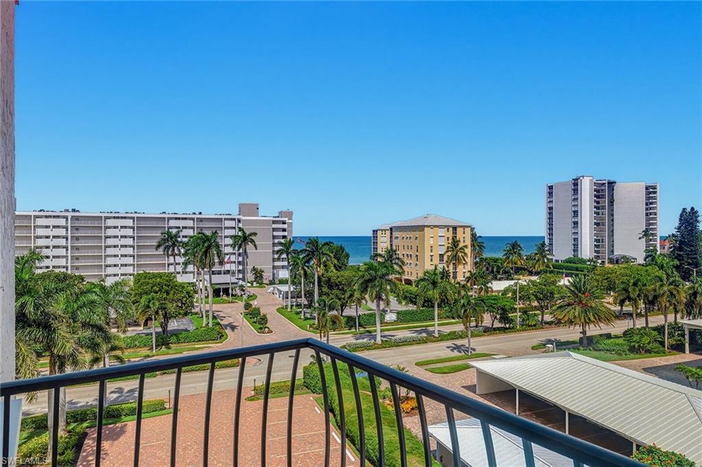 3430 Gulf Shore Blvd #6 J, Naples, FL 34103 photo