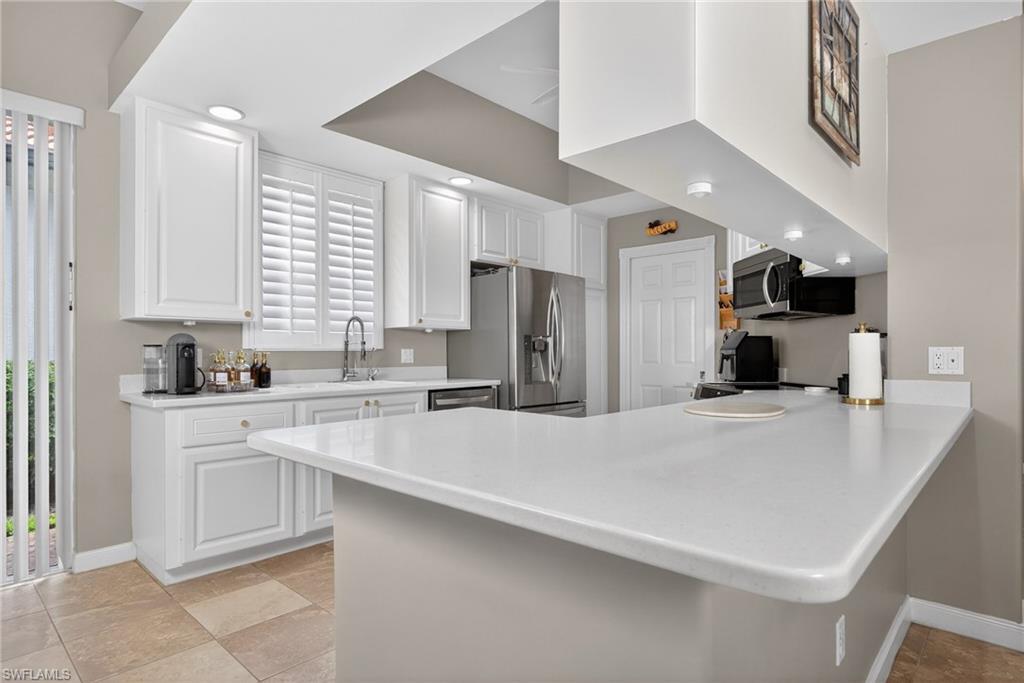 2271 Heydon Cir, Naples, FL 34120 photo