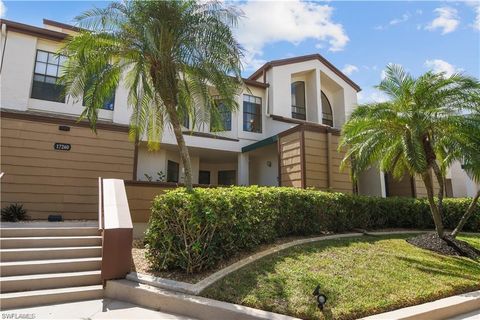 Condominium in FORT MYERS FL 17260 Eagle TRCE #10.jpg