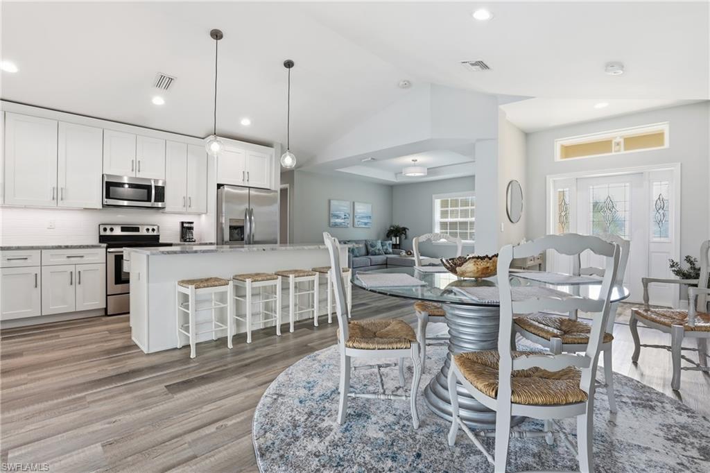 1723 SW 31 Ln, Cape Coral, FL 33914 photo
