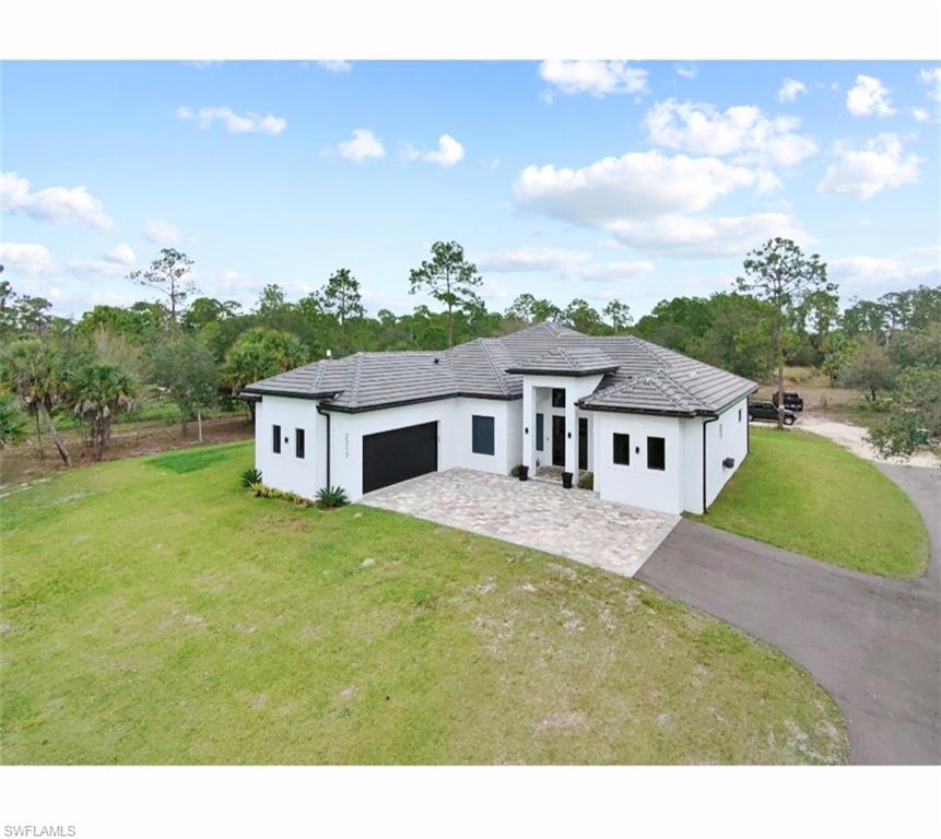 2313 6 Ave, Naples, FL 34117 photo
