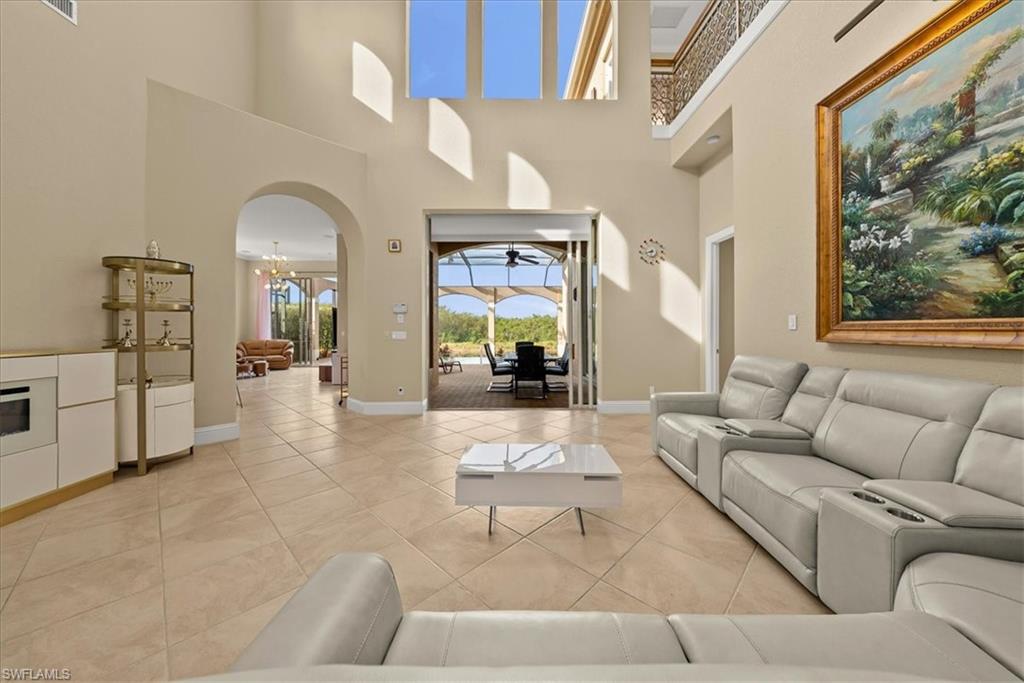 8593 Bellagio Dr, Naples, FL 34114 photo