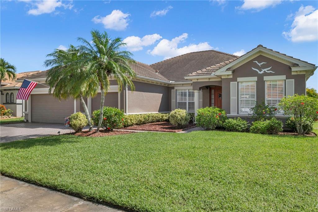 2111 Grove Dr, Naples, FL 34120 photo