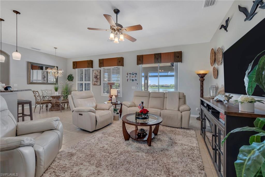 2111 Grove Dr, Naples, FL 34120 photo