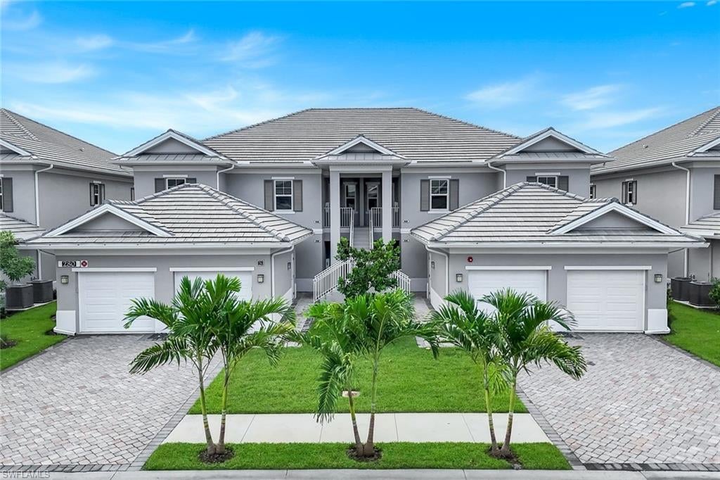 280 Indies Dr, Naples, FL 34114