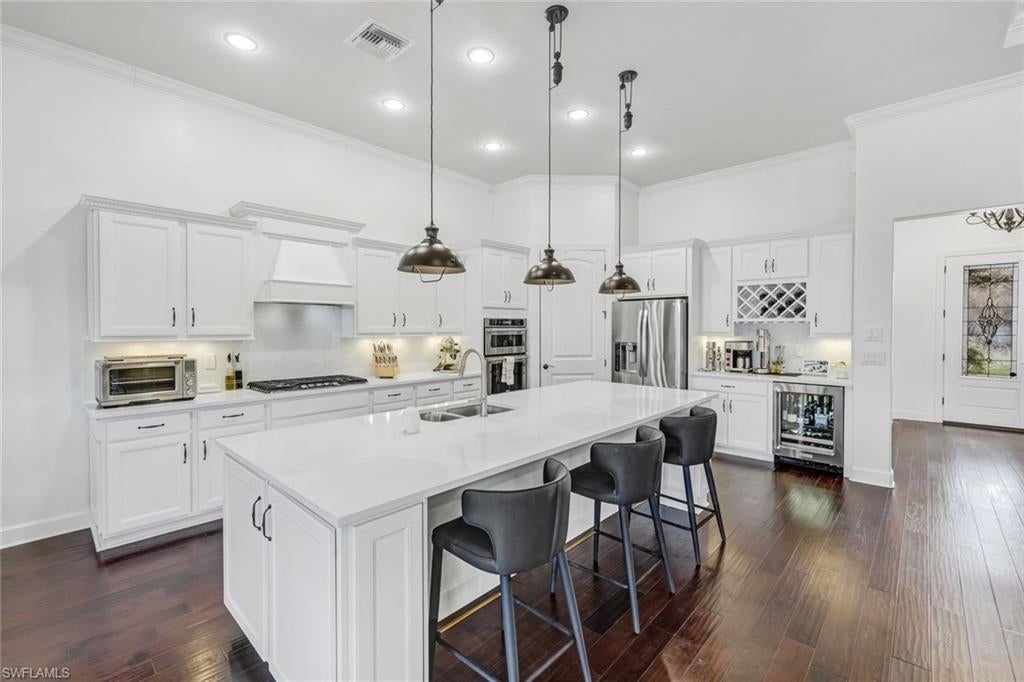 9403 Surfbird Ct, Naples, FL 34120