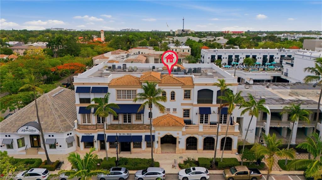 625 5 Ave, Naples, FL 34102