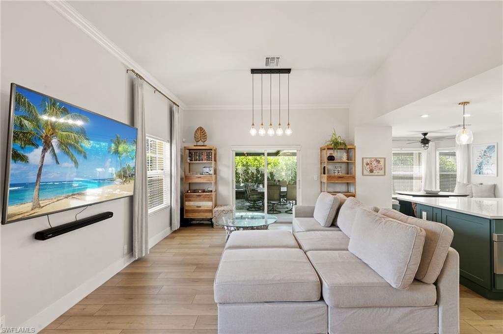 3745 Weymouth Cir, Naples, FL 34112 photo