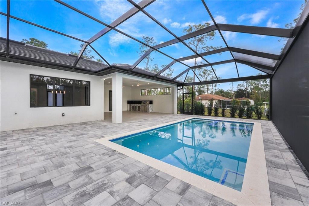 2806 Golden Gate Blvd, Naples, FL 34120 photo