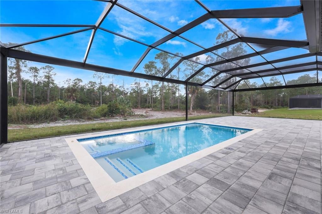 2806 Golden Gate Blvd, Naples, FL 34120 photo