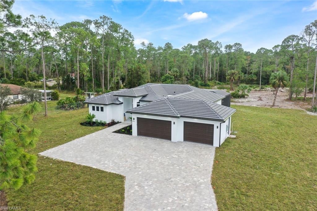 2806 Golden Gate Blvd, Naples, FL 34120 photo