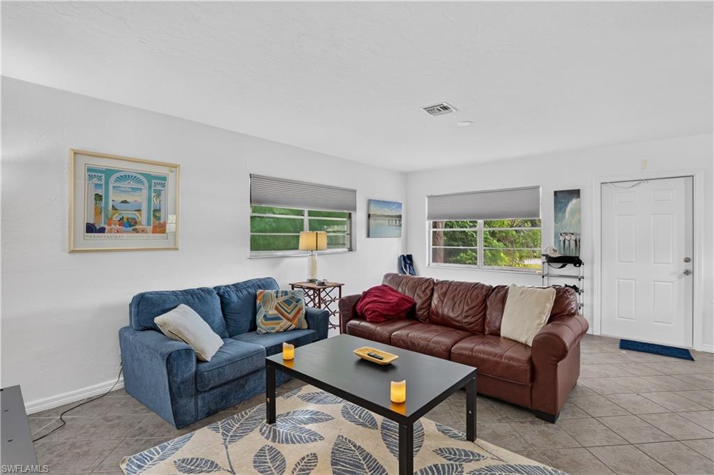 3177 Woodside Ave, Naples, FL 34112 photo