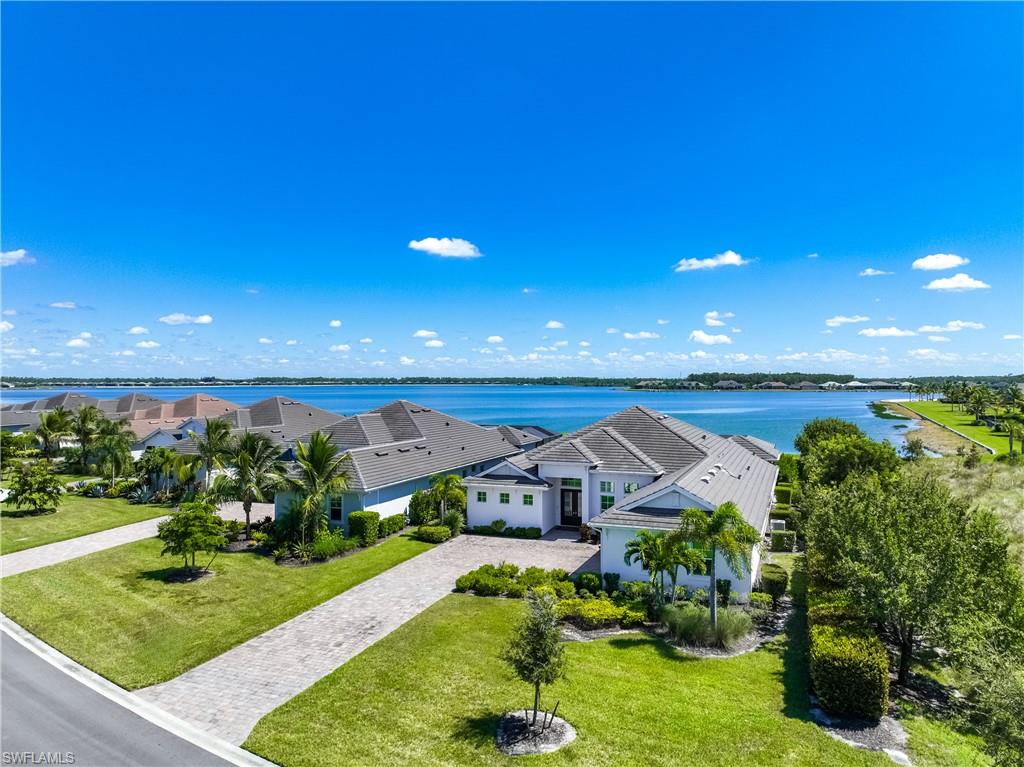 18789 Wildblue Blvd, Estero, FL 33913 photo
