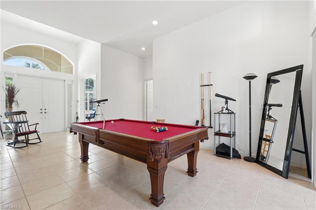 390 12 Ave, Naples, FL 34120 photo