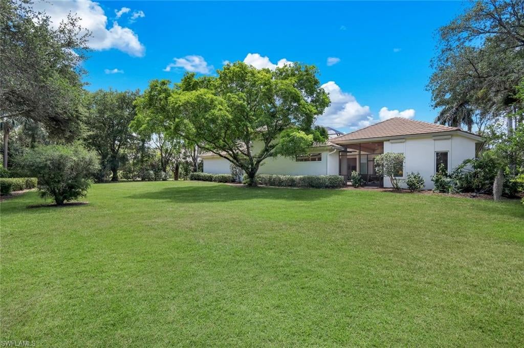 1284 Pocantico Ln, Naples, FL 34110 photo