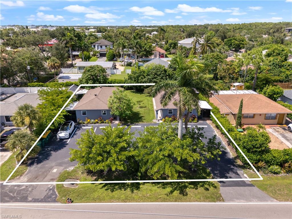3365 Estey Ave, Naples, FL 34104 photo